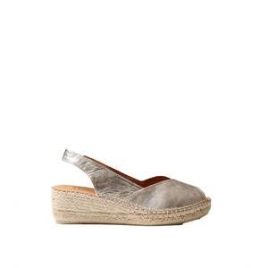 NEW TONI PONS women's bernia sandal in platinum